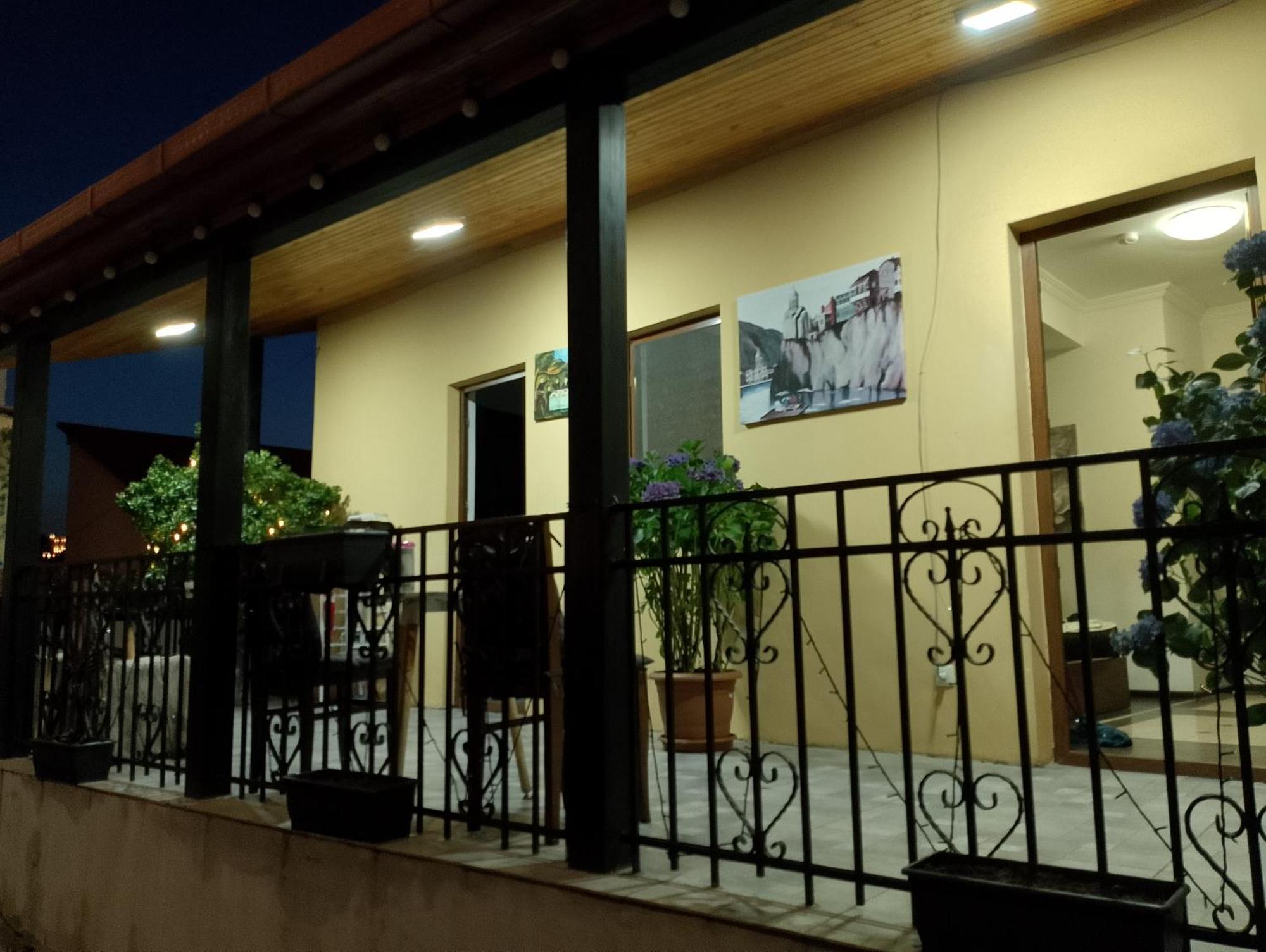 Two Lions Hotel Tbilisi Exterior photo